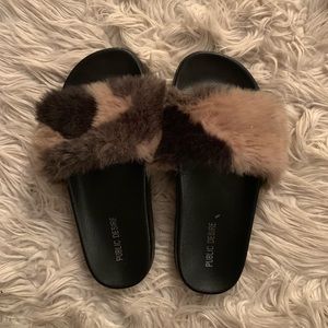 Multi Faux Fur Slides